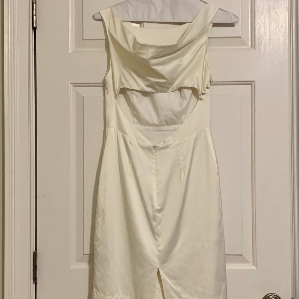 White Cocktail dress - Picture 3 of 3